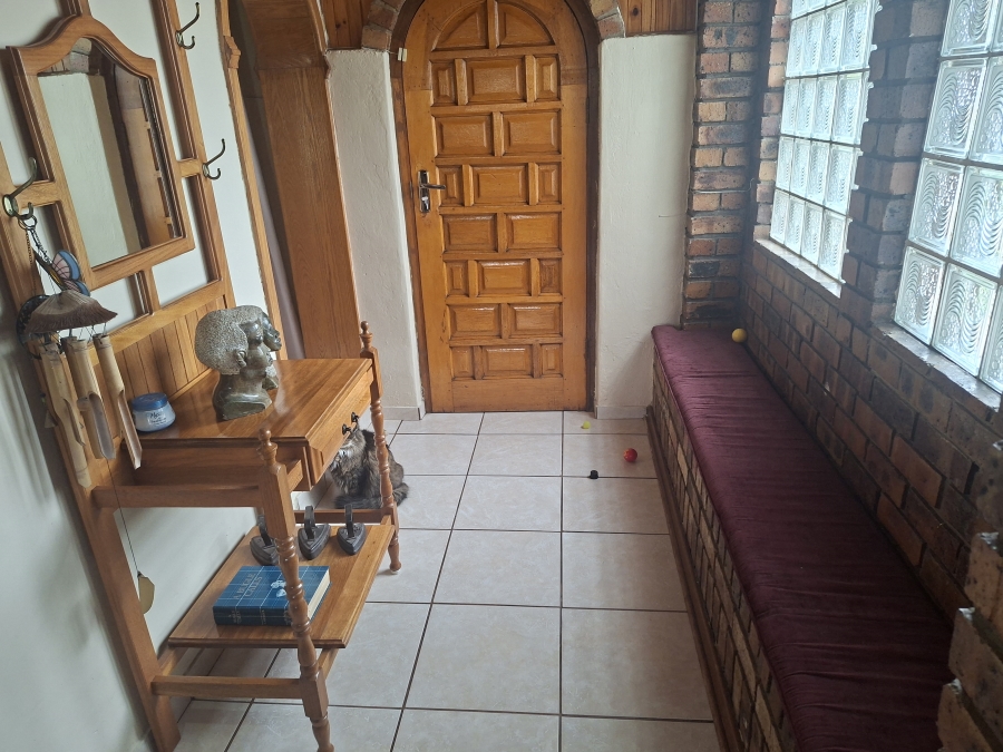 3 Bedroom Property for Sale in Dunnottar Gauteng