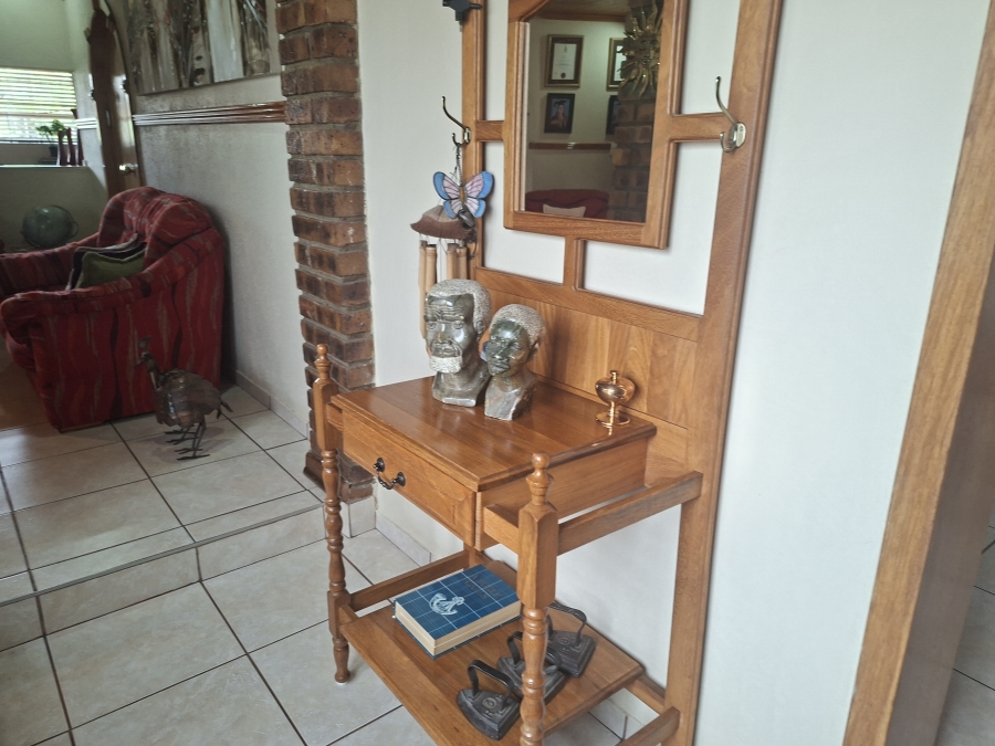 3 Bedroom Property for Sale in Dunnottar Gauteng