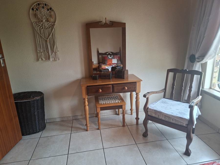 3 Bedroom Property for Sale in Dunnottar Gauteng
