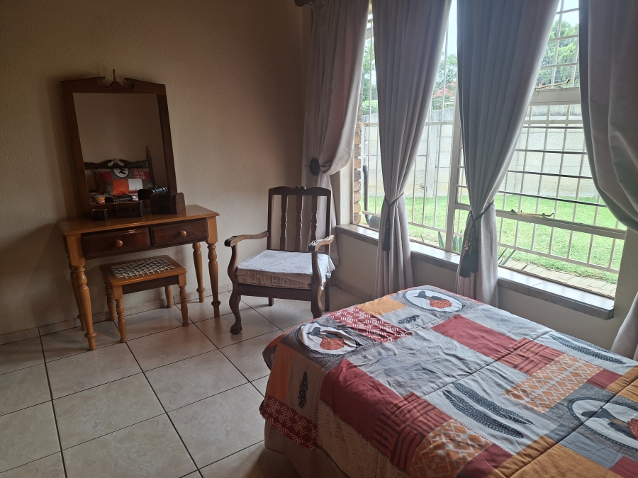 3 Bedroom Property for Sale in Dunnottar Gauteng