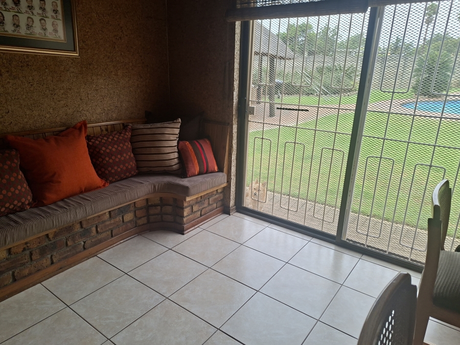 3 Bedroom Property for Sale in Dunnottar Gauteng