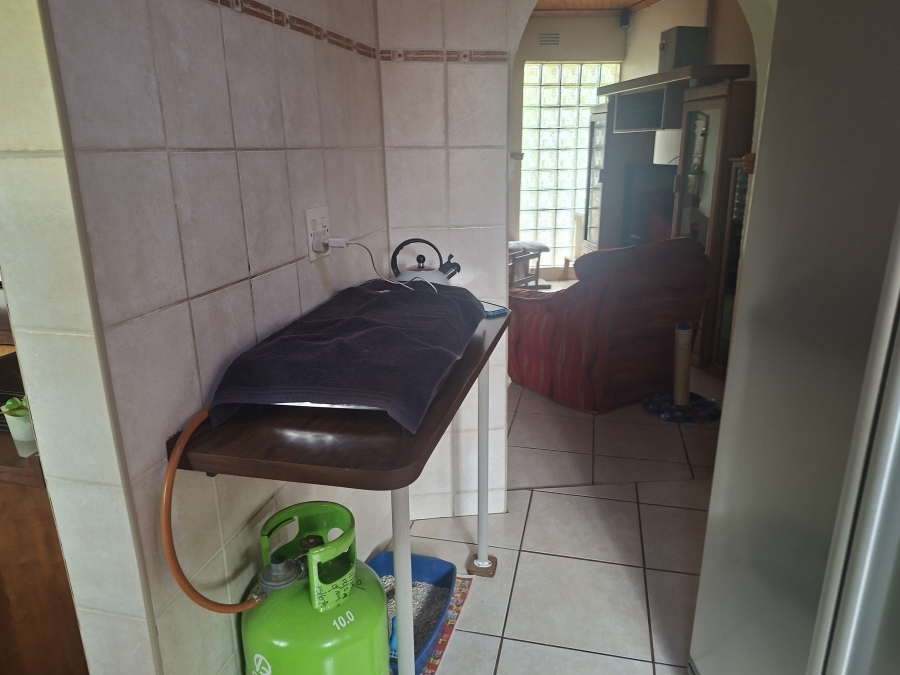 3 Bedroom Property for Sale in Dunnottar Gauteng
