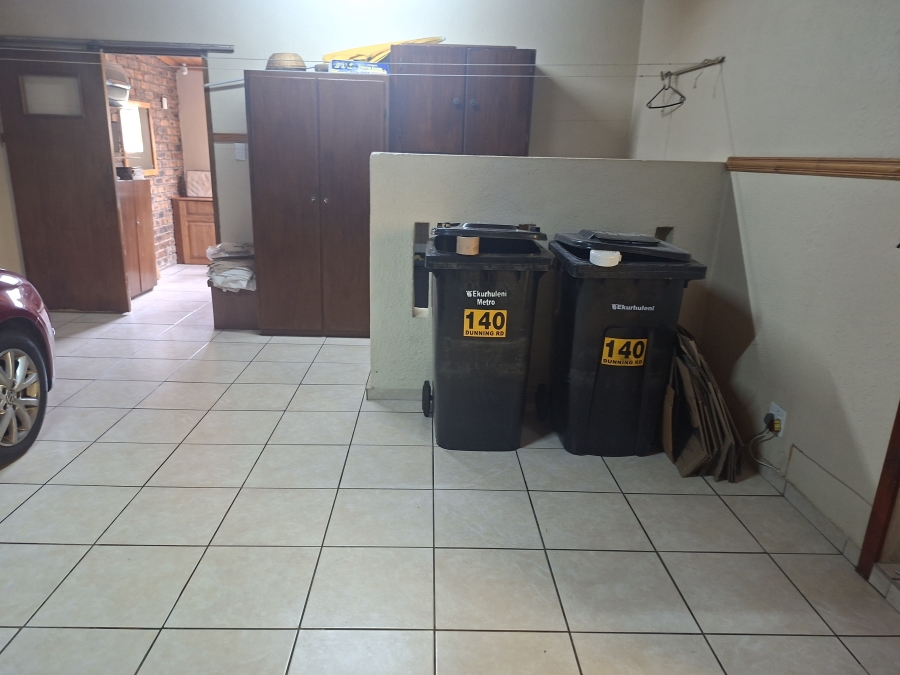 3 Bedroom Property for Sale in Dunnottar Gauteng