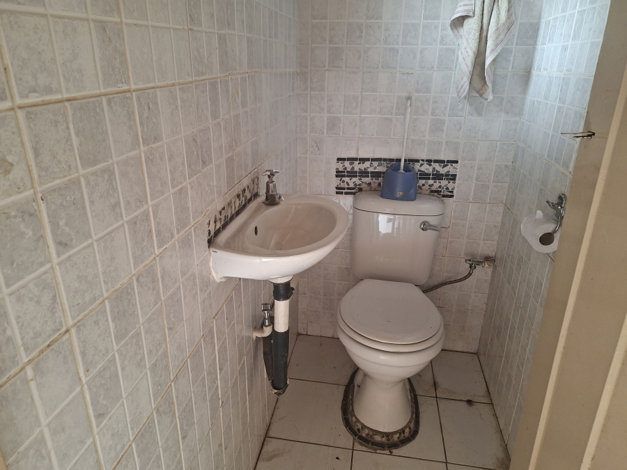 3 Bedroom Property for Sale in Dunnottar Gauteng