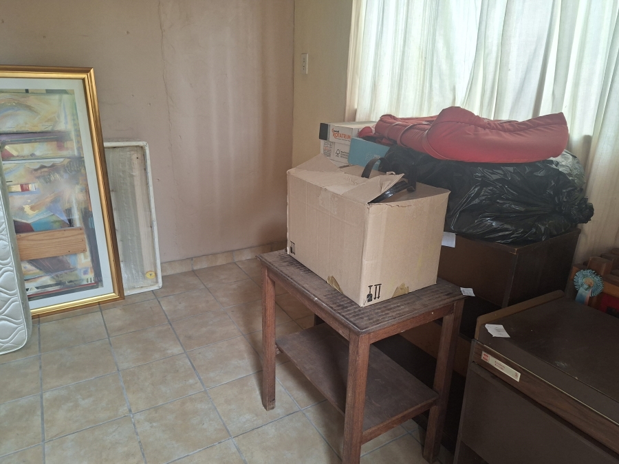 3 Bedroom Property for Sale in Dunnottar Gauteng