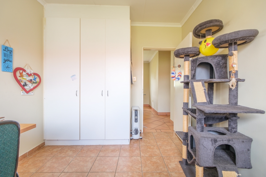 3 Bedroom Property for Sale in Noordhang Gauteng