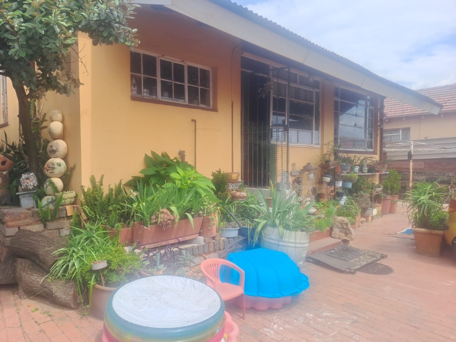 3 Bedroom Property for Sale in Rosettenville Gauteng