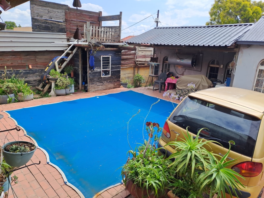 3 Bedroom Property for Sale in Rosettenville Gauteng