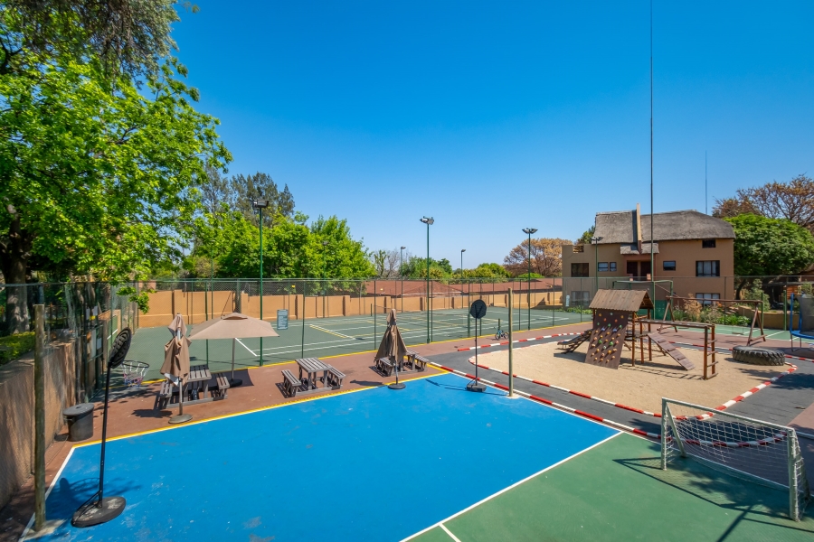 2 Bedroom Property for Sale in Douglasdale Gauteng