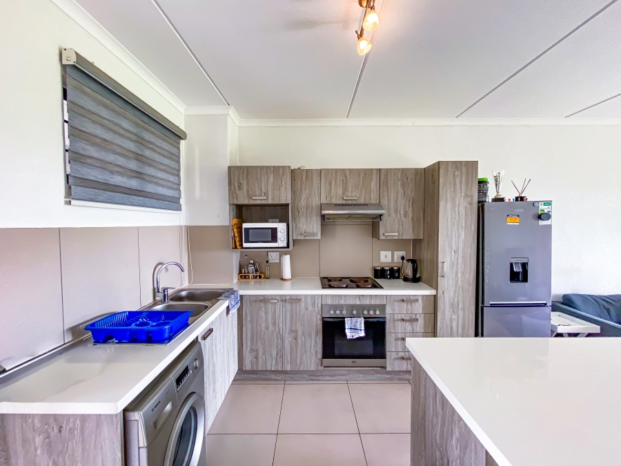 1 Bedroom Property for Sale in Carlswald Gauteng