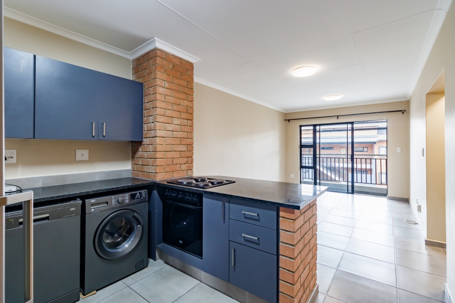 2 Bedroom Property for Sale in Vorna Valley Gauteng
