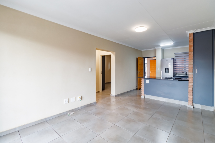 2 Bedroom Property for Sale in Vorna Valley Gauteng