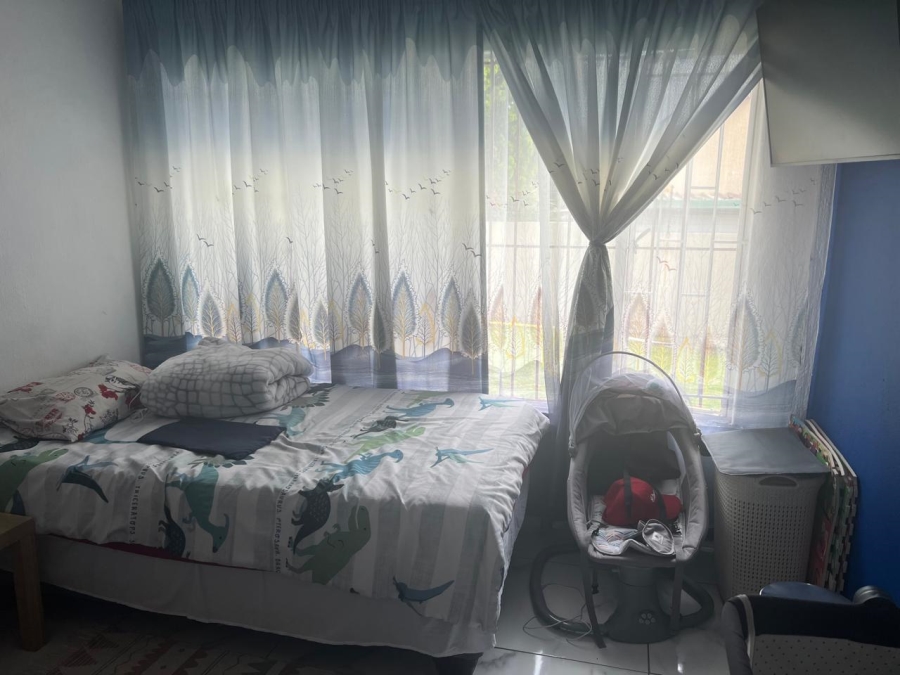 3 Bedroom Property for Sale in Struisbult Gauteng