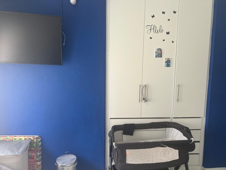 3 Bedroom Property for Sale in Struisbult Gauteng