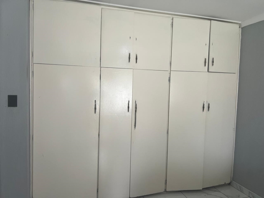 3 Bedroom Property for Sale in Struisbult Gauteng