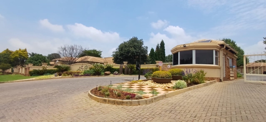2 Bedroom Property for Sale in Moreleta Park Gauteng