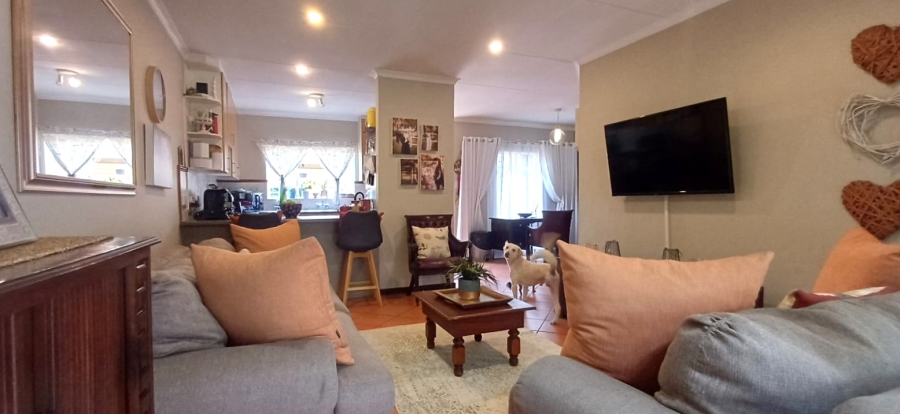 2 Bedroom Property for Sale in Moreleta Park Gauteng