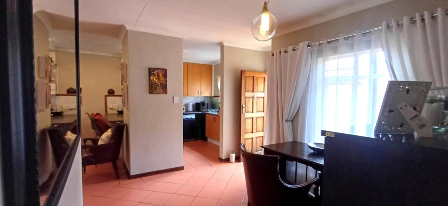 2 Bedroom Property for Sale in Moreleta Park Gauteng