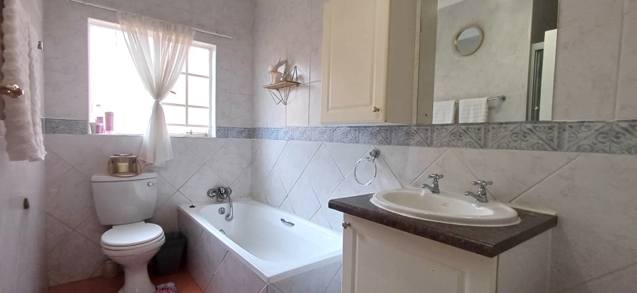 2 Bedroom Property for Sale in Moreleta Park Gauteng