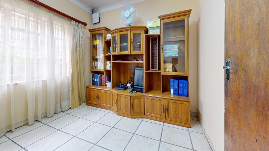 4 Bedroom Property for Sale in Witfield Gauteng