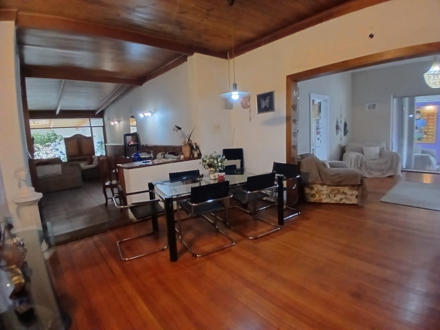 6 Bedroom Property for Sale in Lambton Gauteng