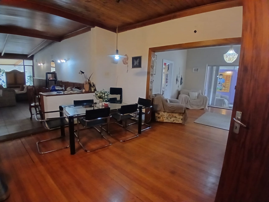 6 Bedroom Property for Sale in Lambton Gauteng