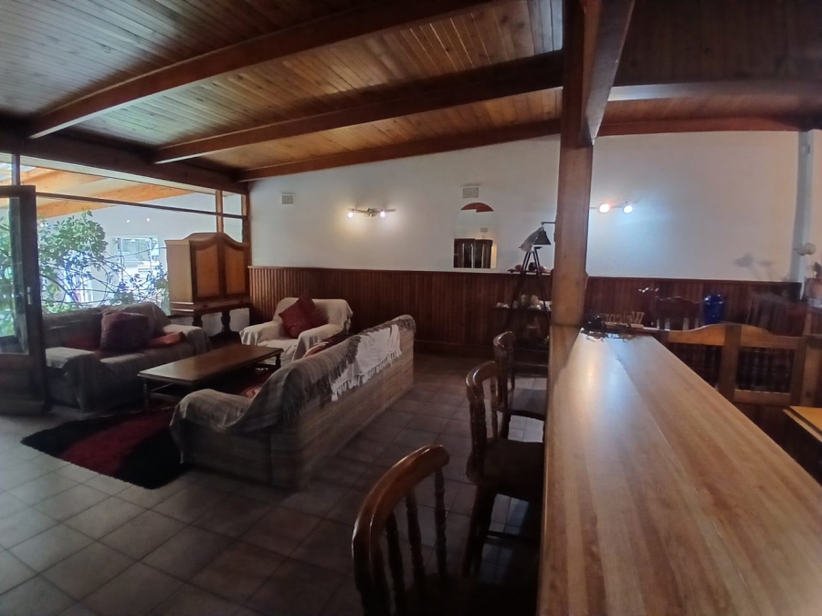 6 Bedroom Property for Sale in Lambton Gauteng