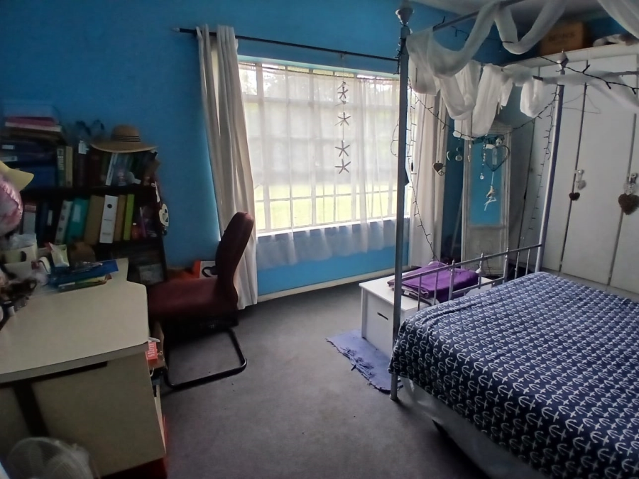 6 Bedroom Property for Sale in Lambton Gauteng