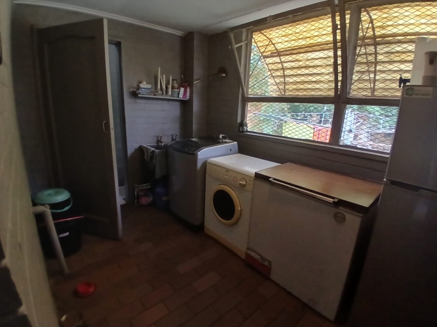 6 Bedroom Property for Sale in Lambton Gauteng