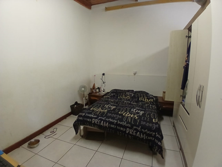 6 Bedroom Property for Sale in Lambton Gauteng