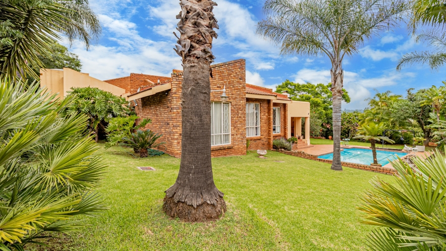 5 Bedroom Property for Sale in Moreleta Park Gauteng