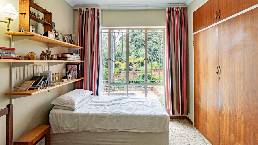 5 Bedroom Property for Sale in Moreleta Park Gauteng