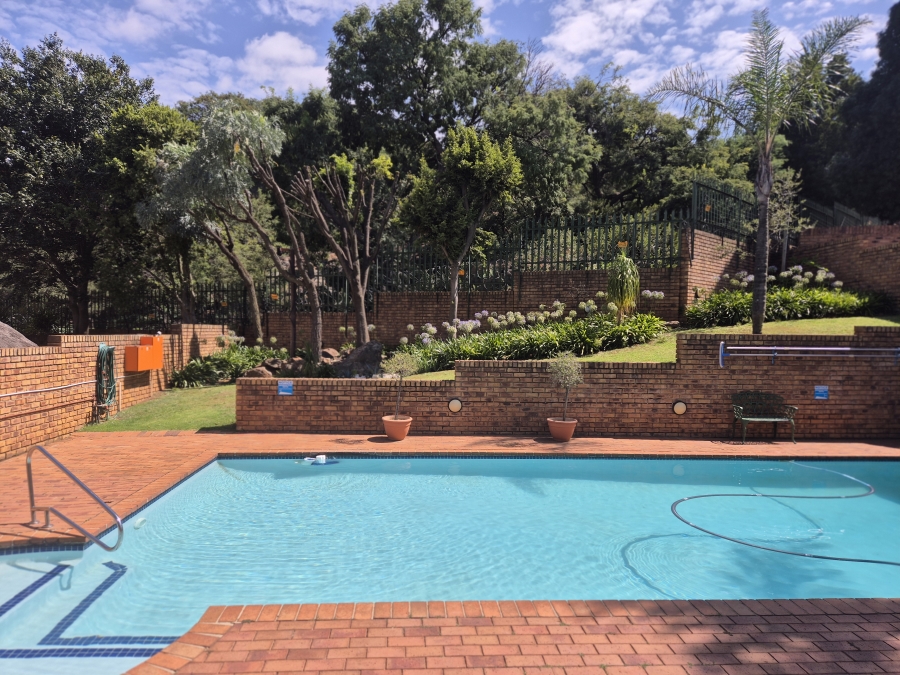 3 Bedroom Property for Sale in Bassonia Gauteng