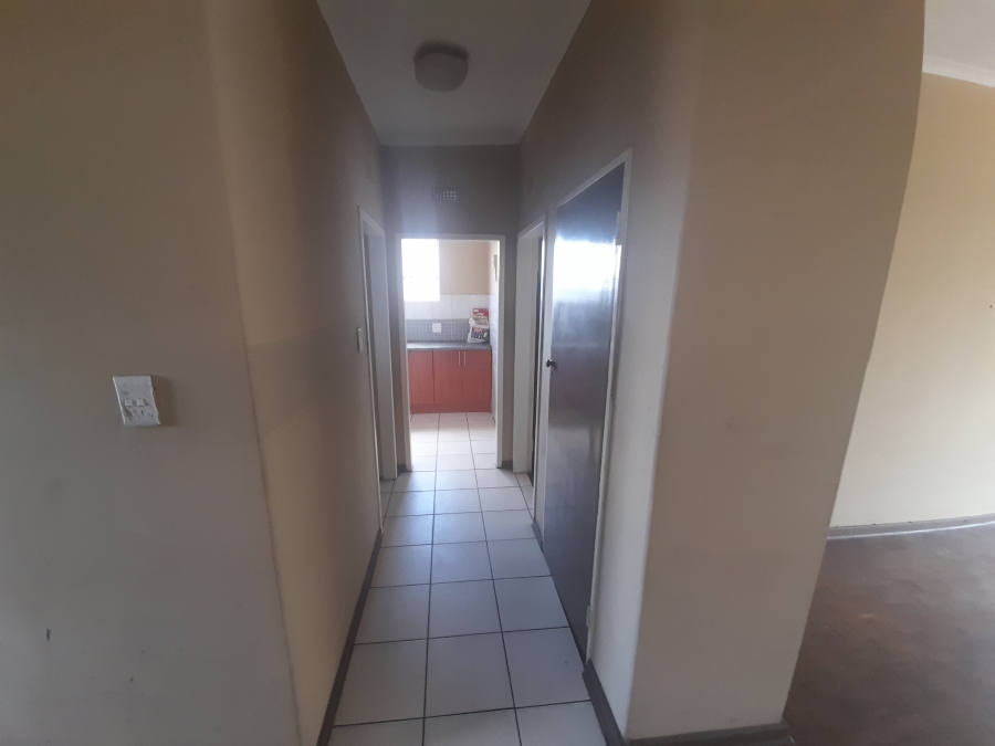To Let 1 Bedroom Property for Rent in Vanderbijlpark CW 2 Gauteng