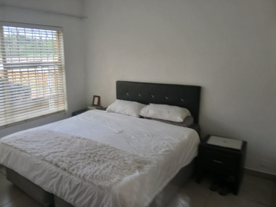 2 Bedroom Property for Sale in Buccleuch Gauteng