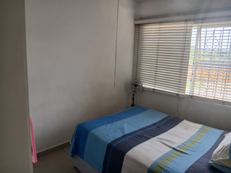 2 Bedroom Property for Sale in Buccleuch Gauteng