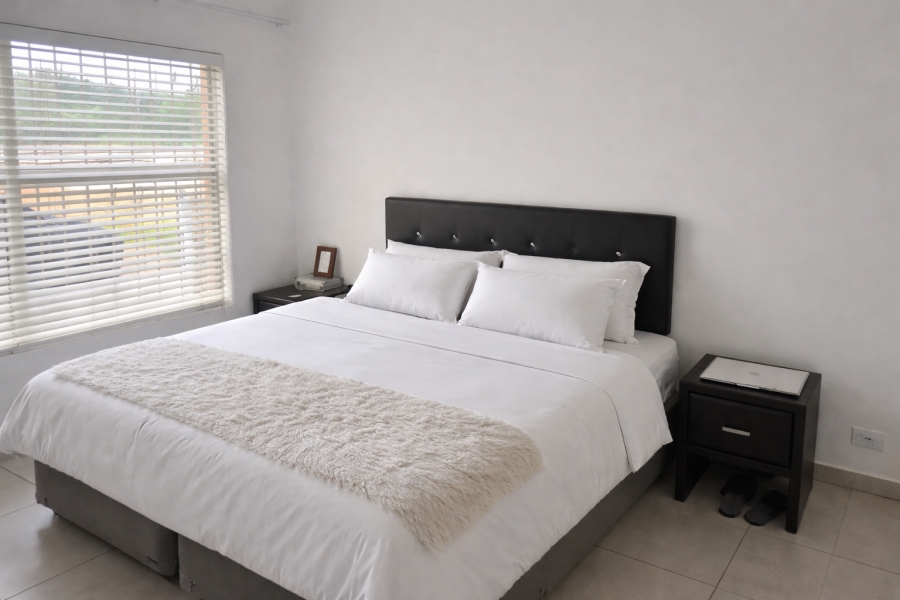 2 Bedroom Property for Sale in Buccleuch Gauteng