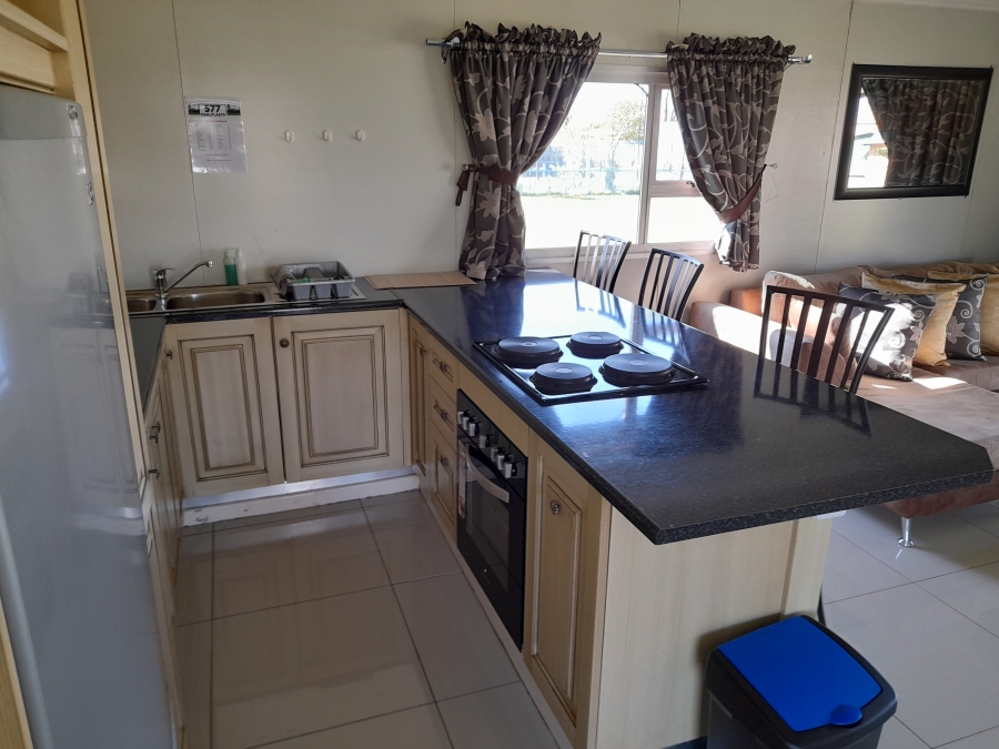 To Let 2 Bedroom Property for Rent in Lochvaal Gauteng