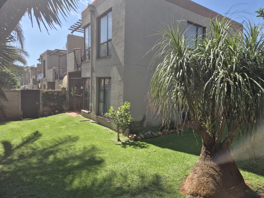 2 Bedroom Property for Sale in Glenvista Gauteng