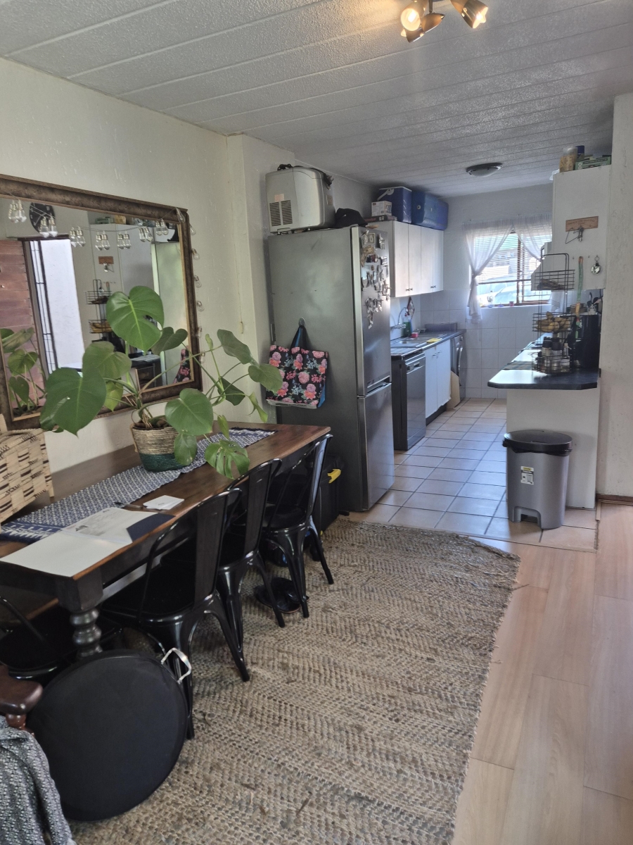 2 Bedroom Property for Sale in Glenvista Gauteng