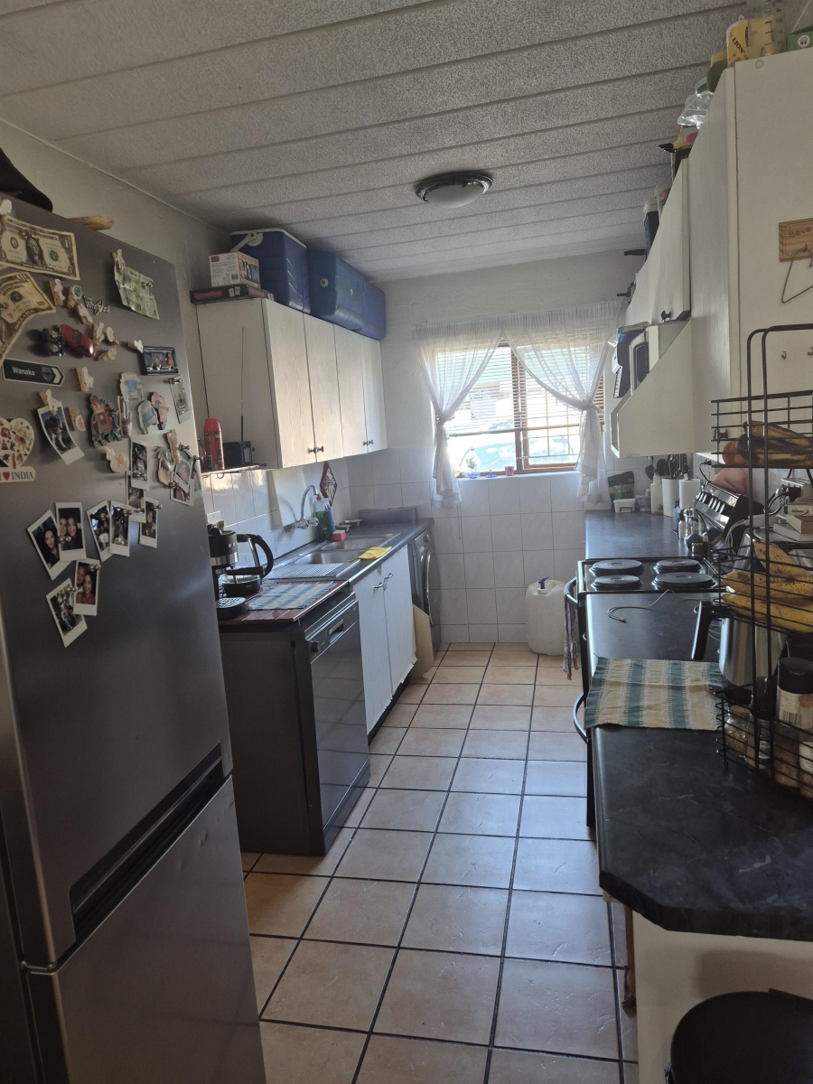 2 Bedroom Property for Sale in Glenvista Gauteng