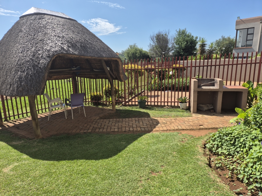 2 Bedroom Property for Sale in Glenvista Gauteng