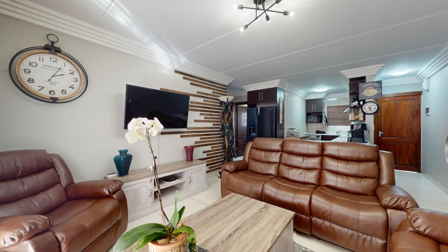 2 Bedroom Property for Sale in Ravenswood Gauteng