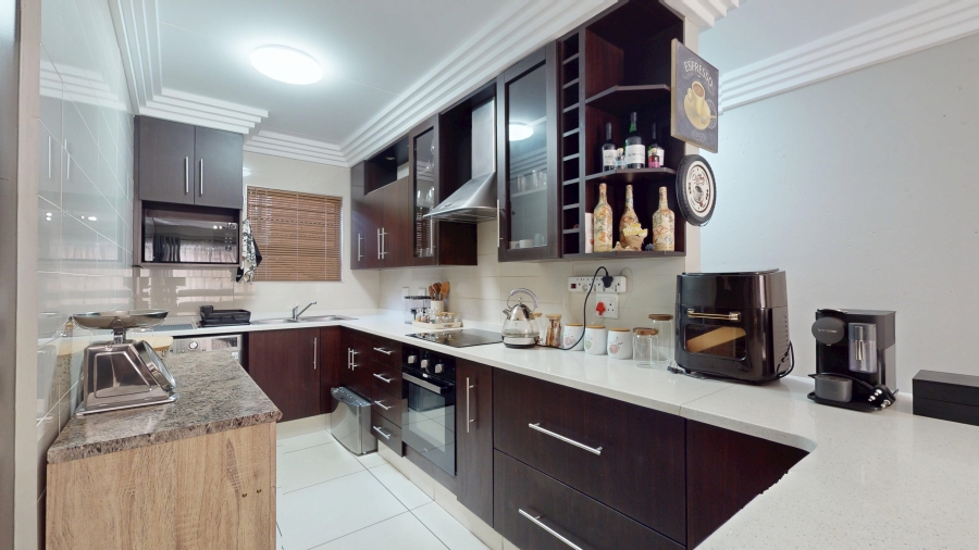 2 Bedroom Property for Sale in Ravenswood Gauteng