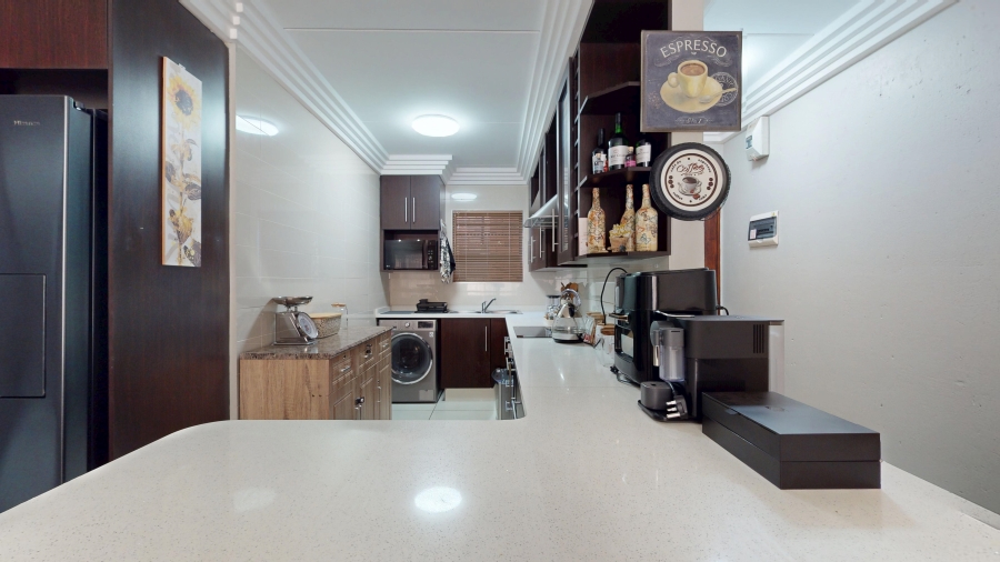 2 Bedroom Property for Sale in Ravenswood Gauteng