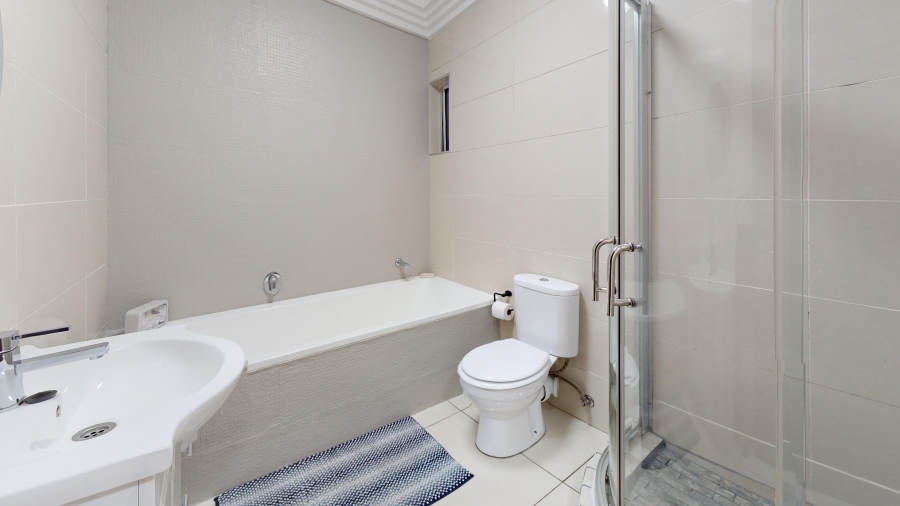 2 Bedroom Property for Sale in Ravenswood Gauteng