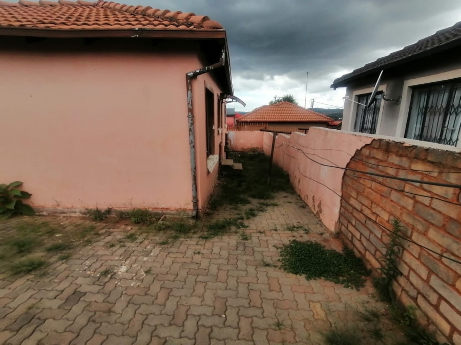 3 Bedroom Property for Sale in Lotus Gardens Gauteng