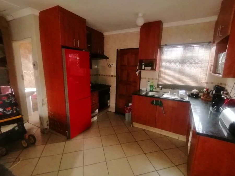 3 Bedroom Property for Sale in Lotus Gardens Gauteng