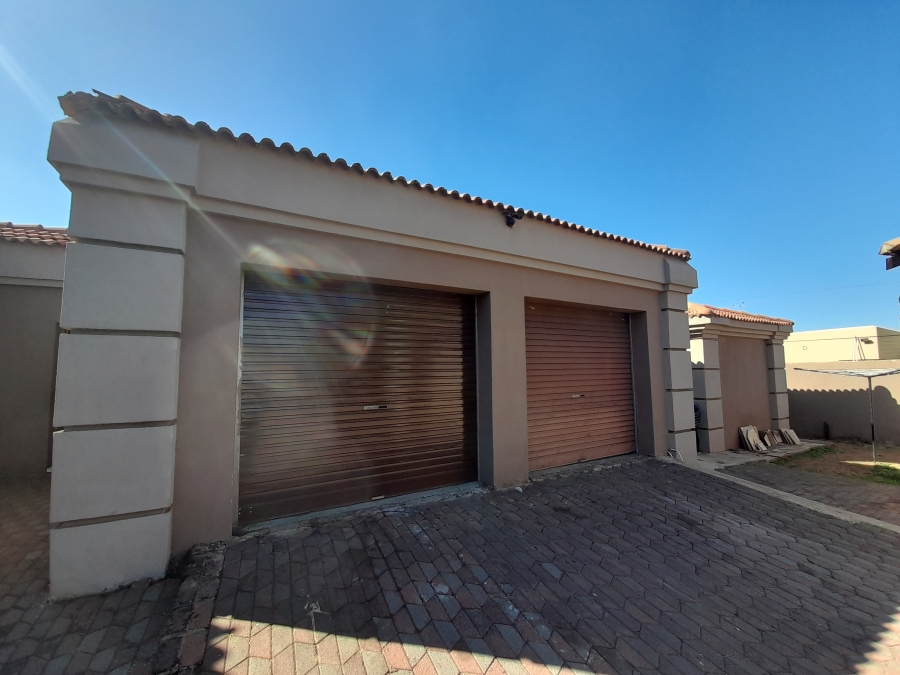 To Let 3 Bedroom Property for Rent in Vanderbijlpark SE Gauteng