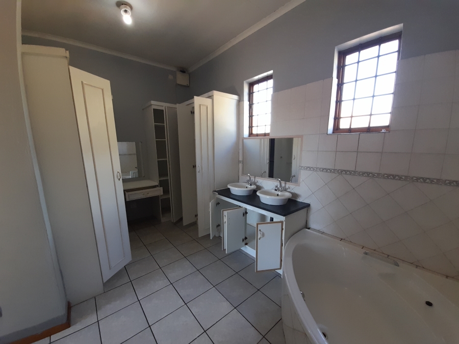 To Let 3 Bedroom Property for Rent in Vanderbijlpark SE Gauteng